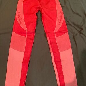 Gymshark Coral and Peach Seamless Leggings